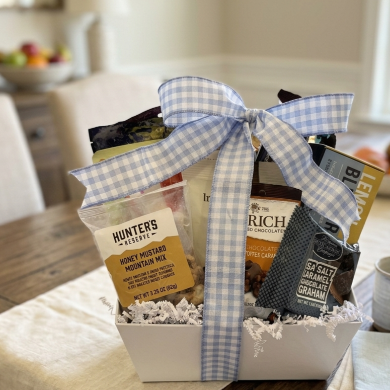Snack Attack Gift Basket – The Ultimate Munchies Fix!