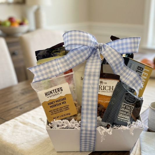 Snack Attack Gift Basket – The Ultimate Munchies Fix!